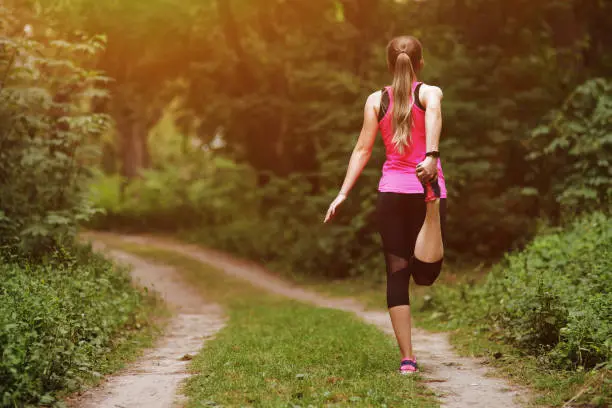 10 Calentamientos antes de caminar
