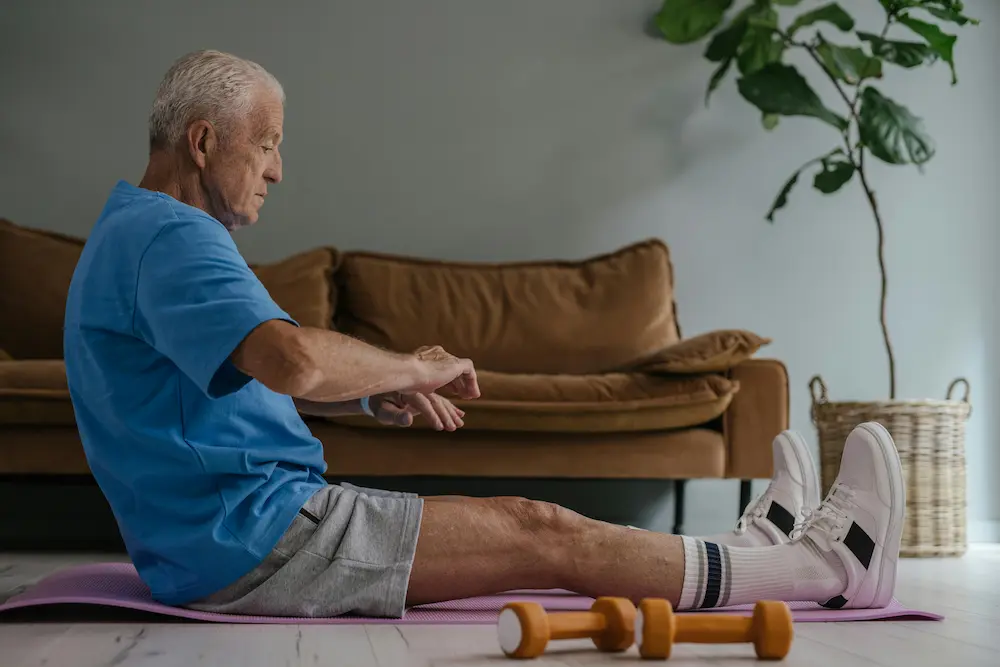 Ejercicios para adultos mayores en casa